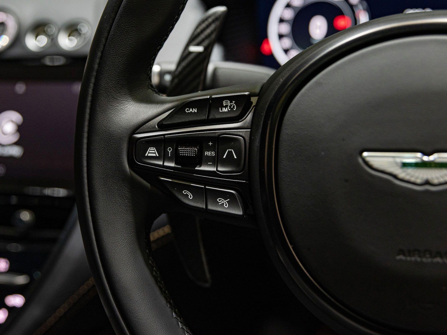 Used Aston Martin DBX for sale - 77538393: Photo 23