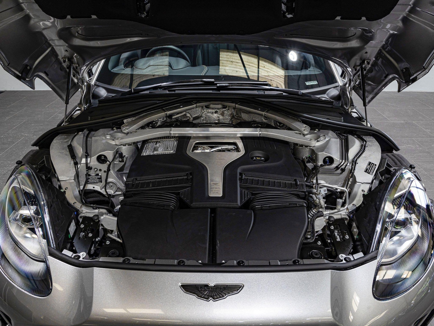 Used Aston Martin DBX for sale - 77538393: Photo 8