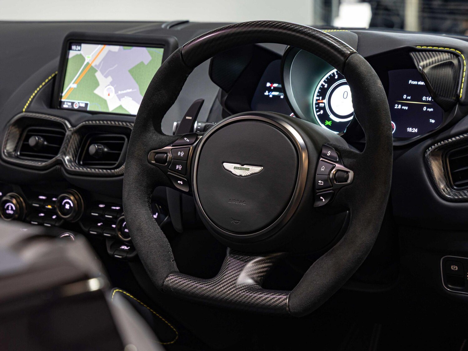 Used Aston Martin Vantage for sale - 77882870: Photo 11