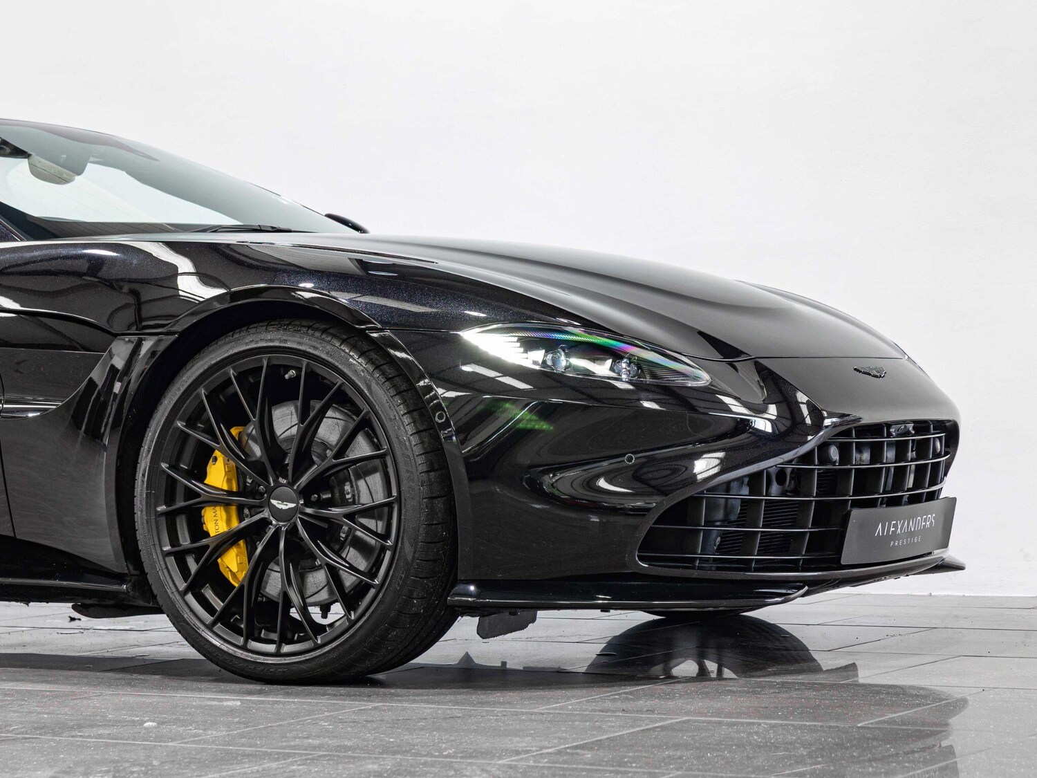 Used Aston Martin Vantage for sale - 77882870: Photo 20