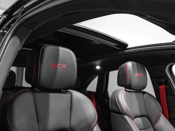Used Porsche Macan 2024 for sale - 76026751: Photo