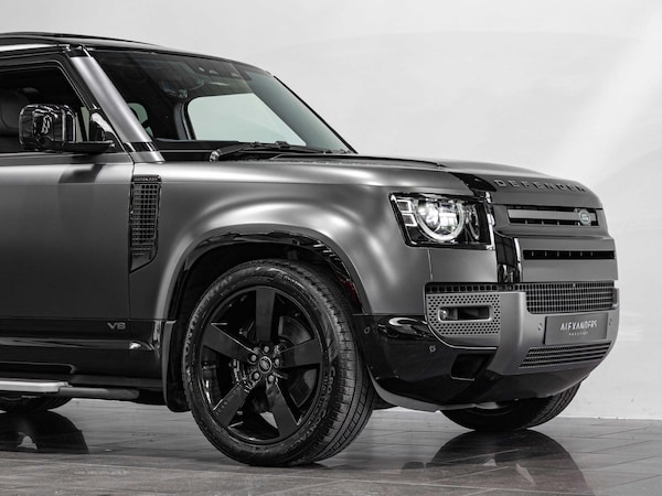Used Land Rover Defender 110 2023 for sale - 76012242: Photo 23