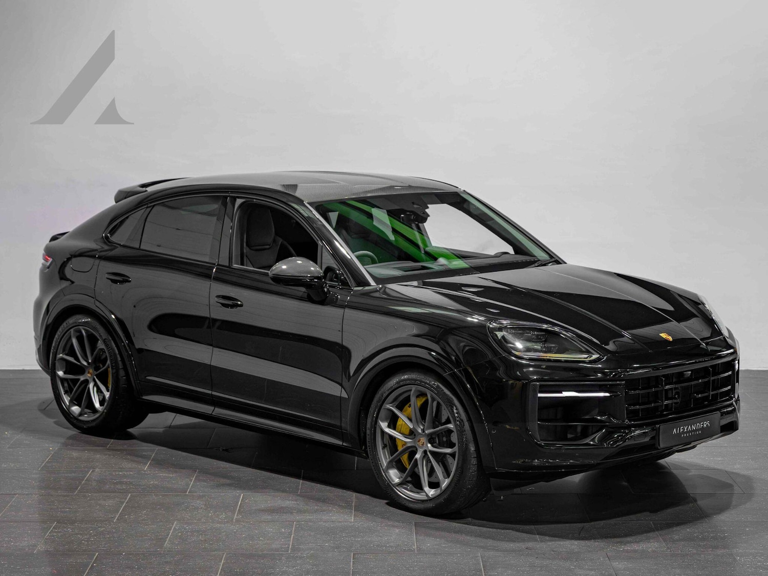 Used Porsche Cayenne 2025 for sale - 76839705: Photo 1