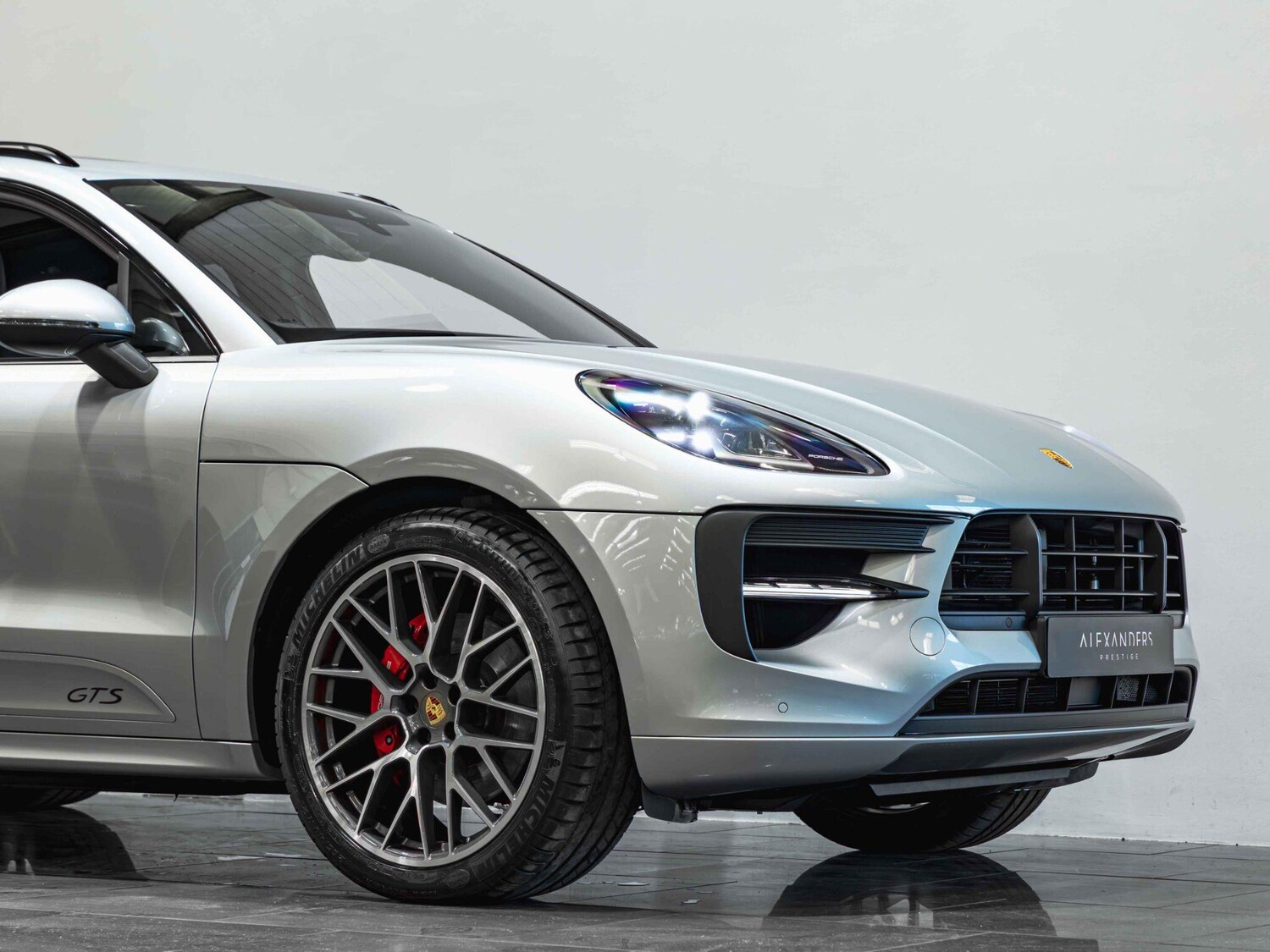 Used Porsche Macan 2021 for sale - 77683079: Photo 20