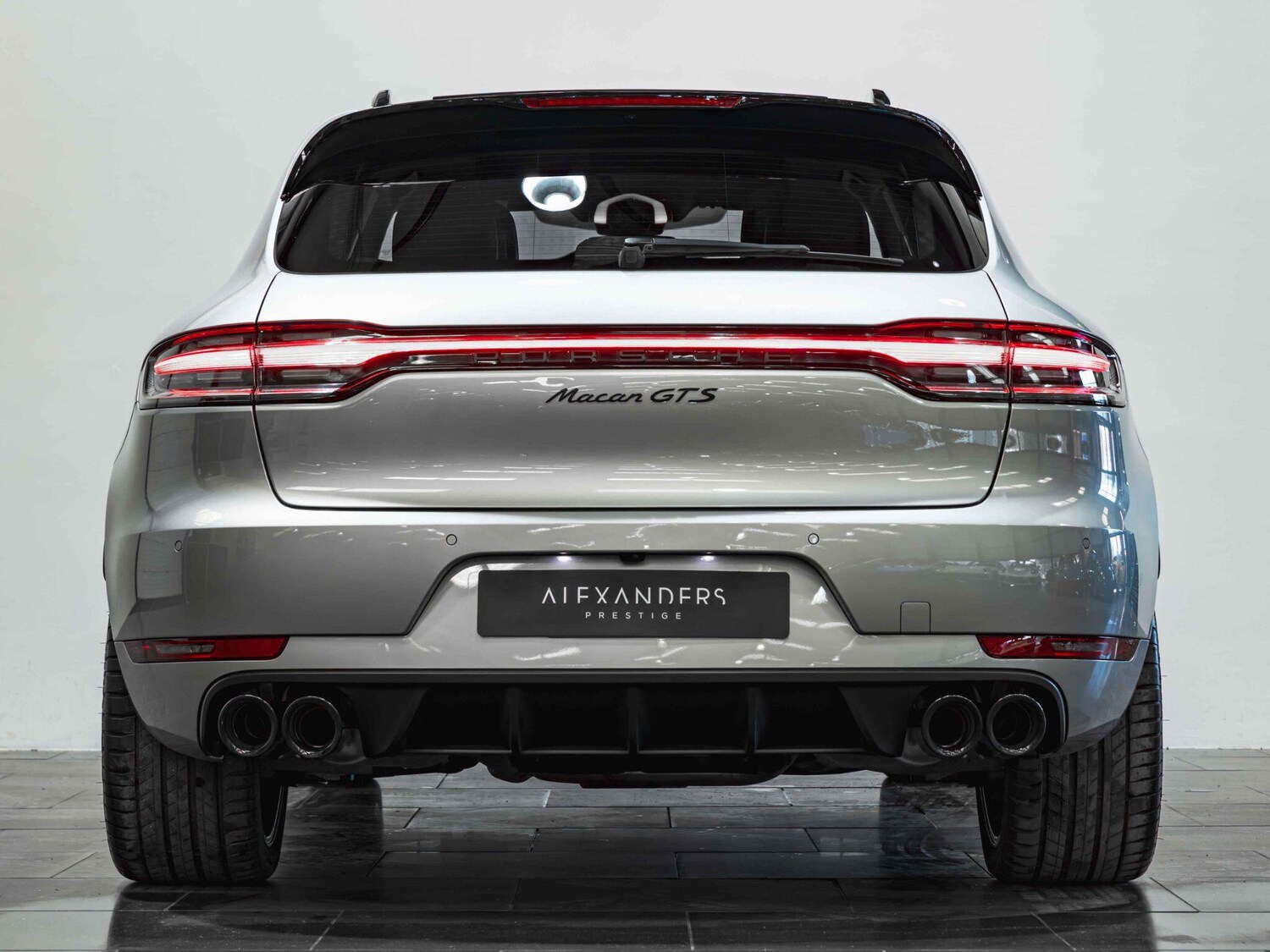 Used Porsche Macan 2021 for sale - 77683079: Photo 24