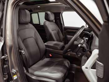 Used Land Rover Defender 110 2022 for sale - 74270632: Photo