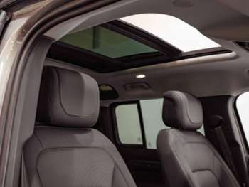 Used Land Rover Defender 110 2022 for sale - 74270632: Photo