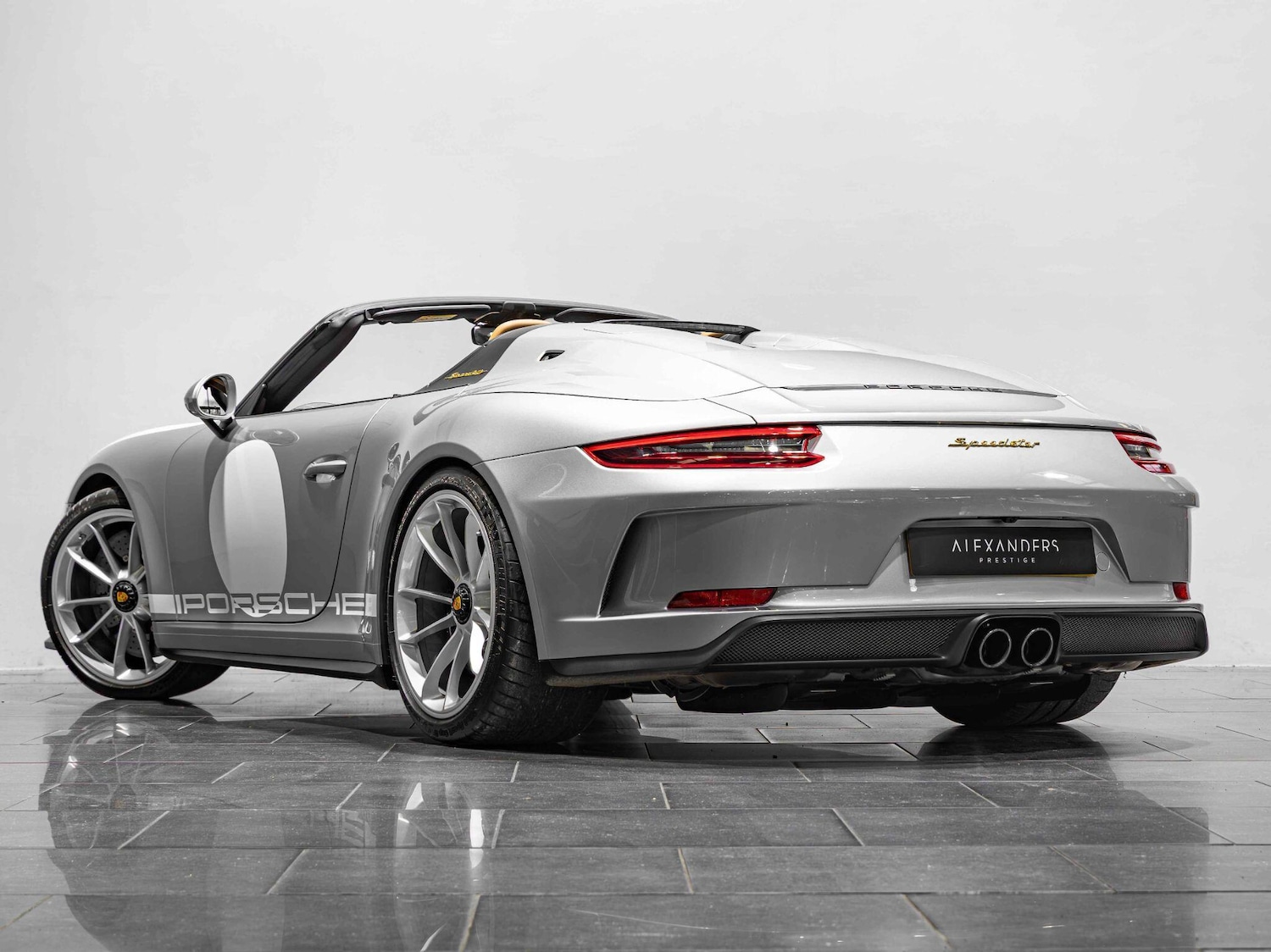 Used Porsche 911 for sale - 76865393: Photo 10