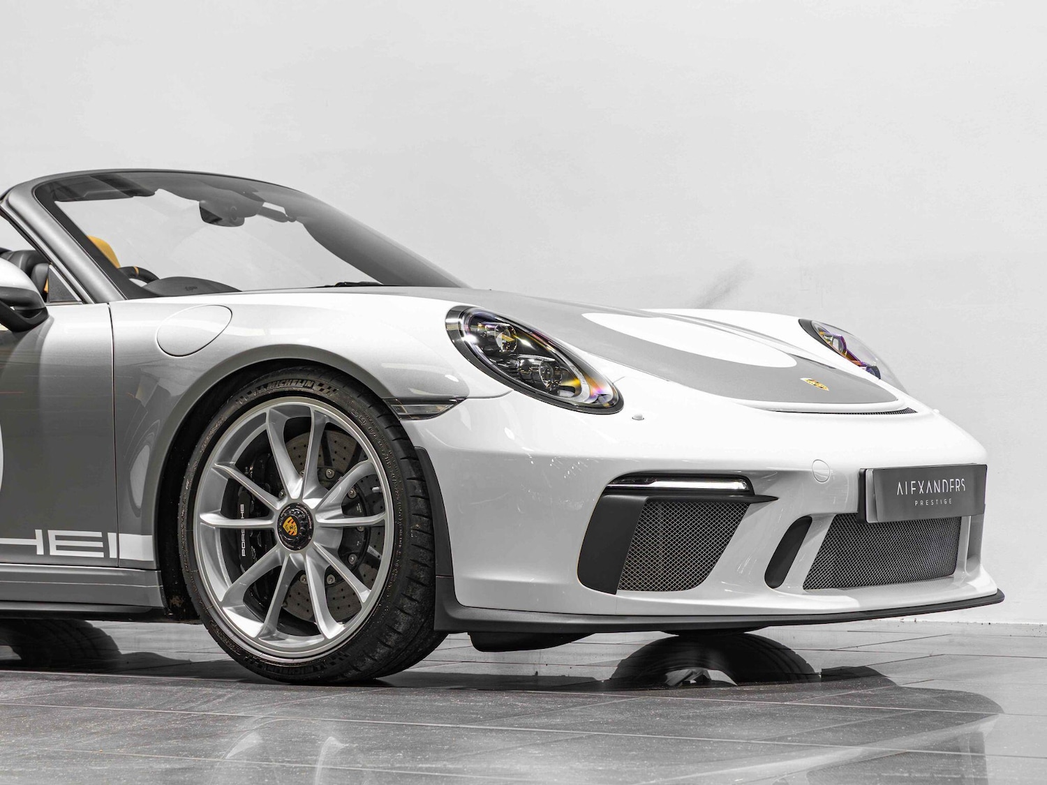 Used Porsche 911 for sale - 76865393: Photo 13