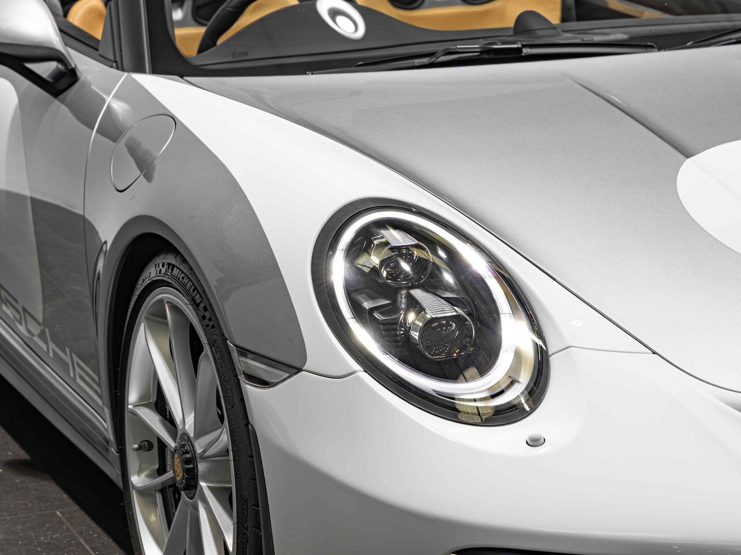 Used Porsche 911 for sale - 76865393: Photo 16