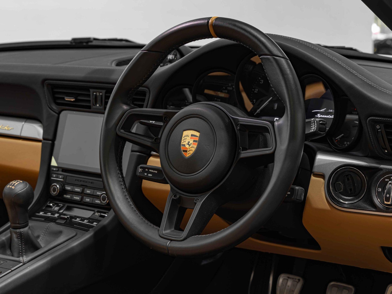 Used Porsche 911 for sale - 76865393: Photo 25