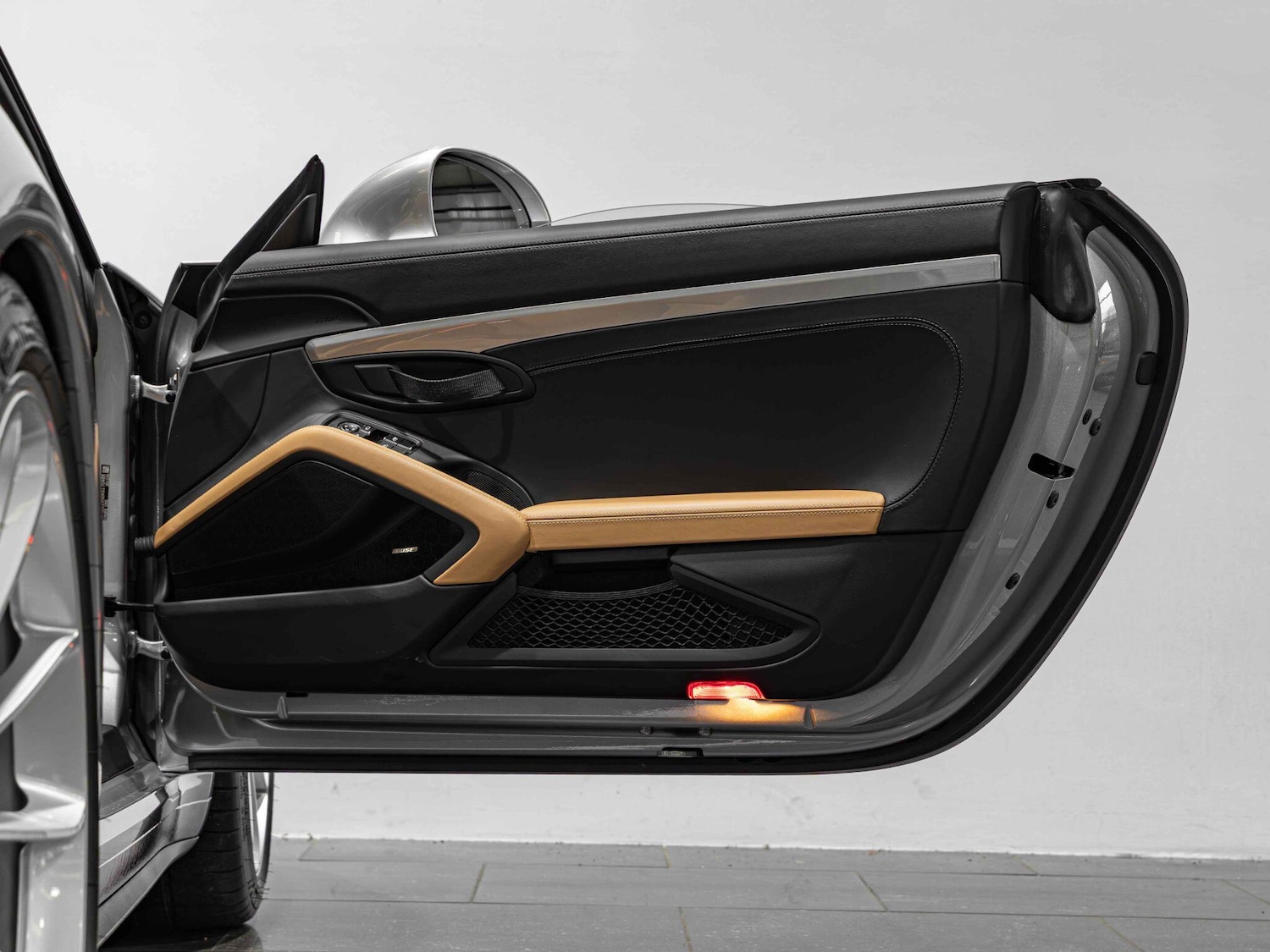 Used Porsche 911 for sale - 76865393: Photo 35