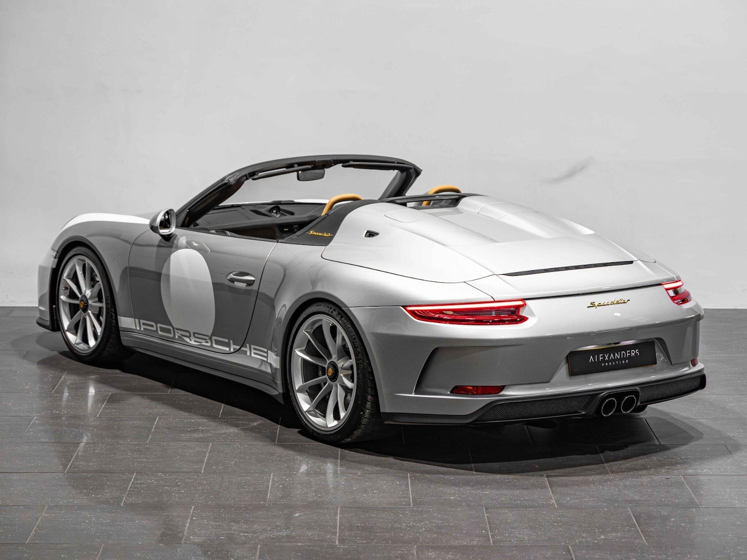 Used Porsche 911 for sale - 76865393: Photo 5