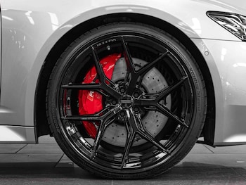 Used Audi RS6 Avant 2022 for sale - 75280136: Photo