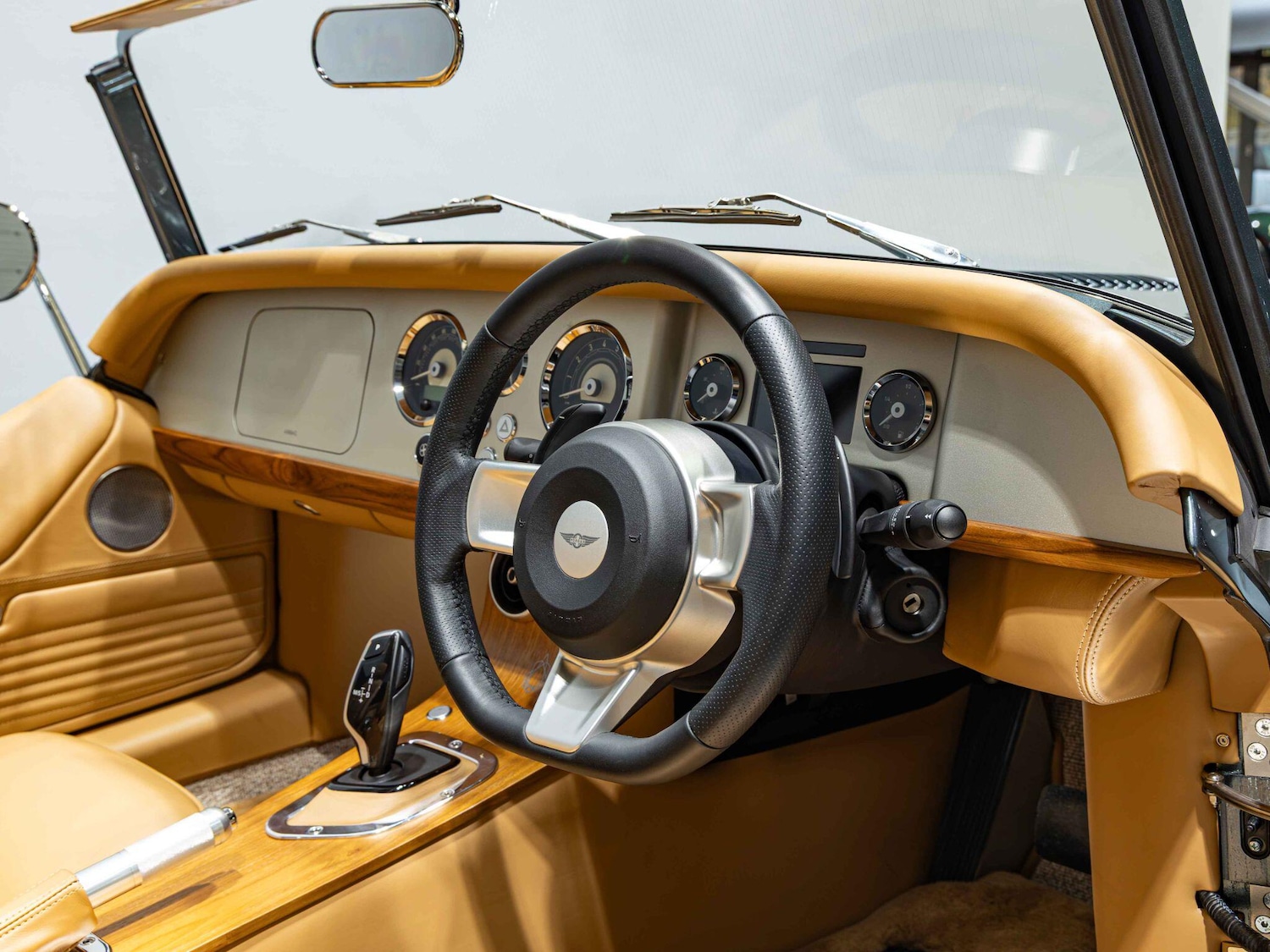 Used Morgan Plus Six 2025 for sale - 76742824: Photo 11