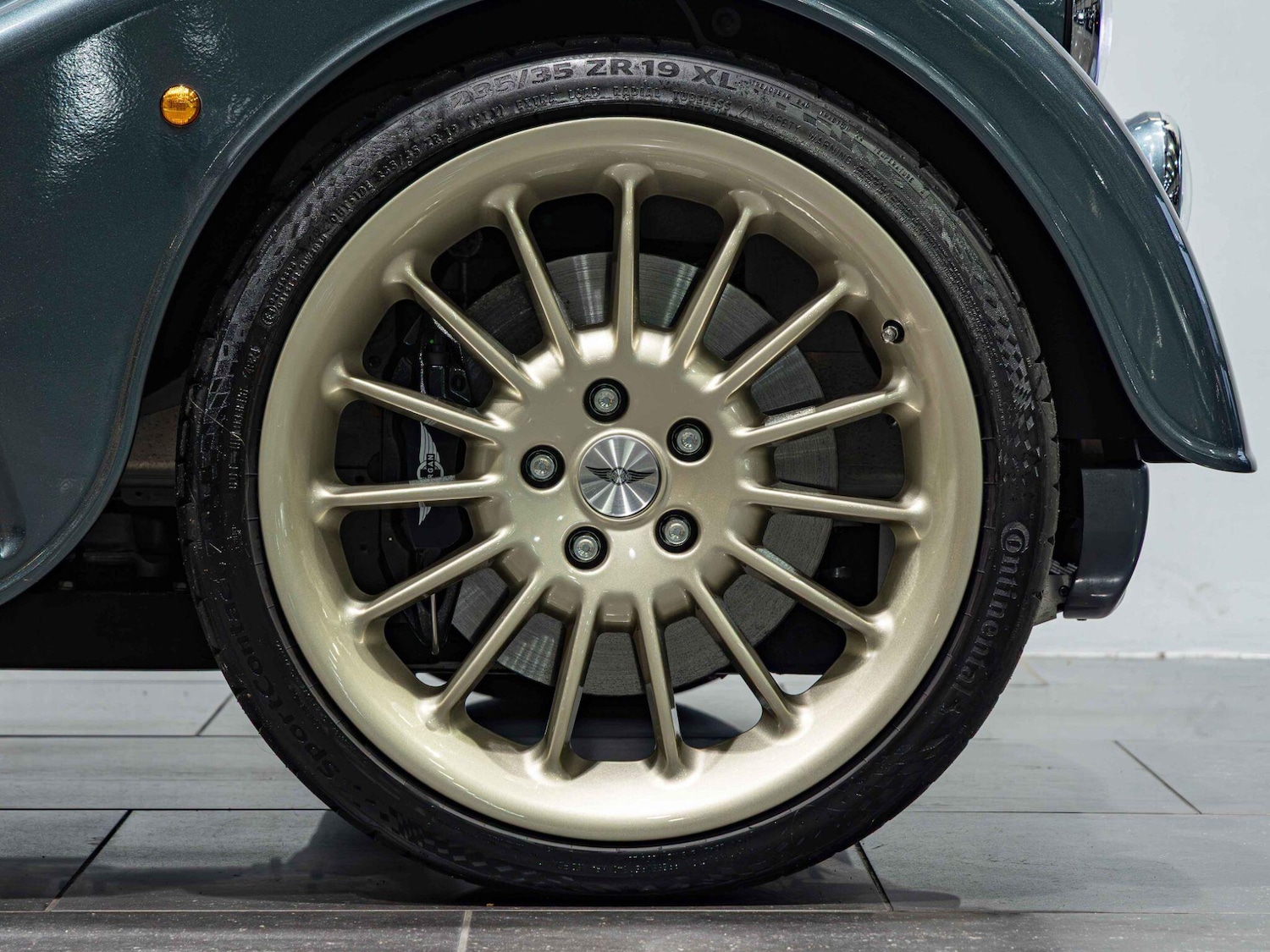 Used Morgan Plus Six 2025 for sale - 76742824: Photo 3