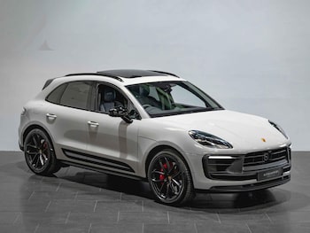 Used Porsche Macan 2023 for sale - 78573089: Photo