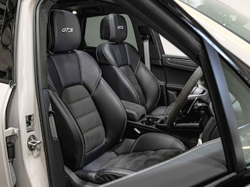Used Porsche Macan 2023 for sale - 78573089: Photo
