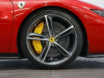 Used Ferrari 296 GTS 2025 for sale - 74750531: Photo