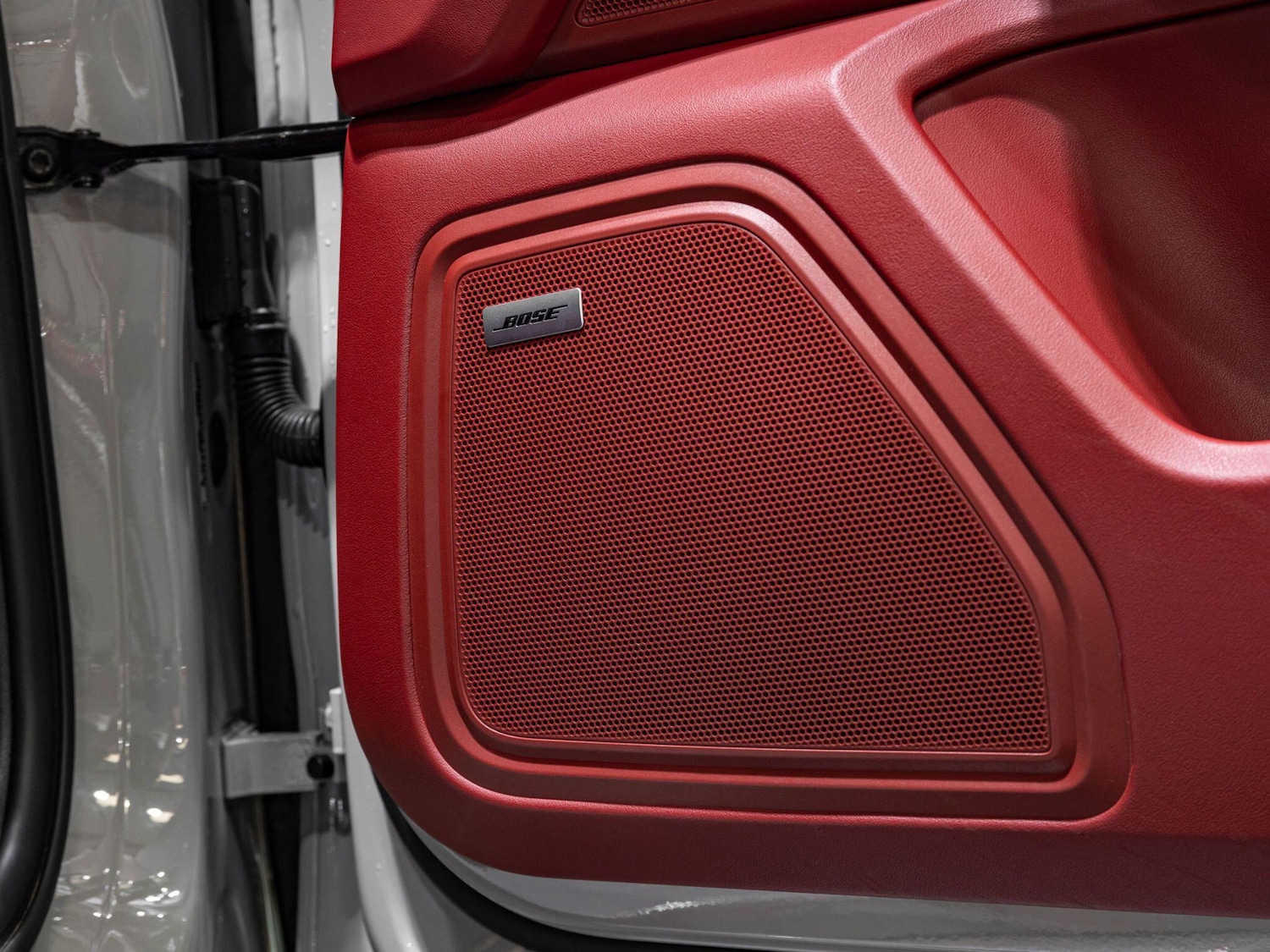 Used Porsche Macan for sale - 76562309: Photo 2