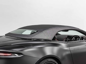Used Aston Martin DBS 2022 for sale - 75280164: Photo
