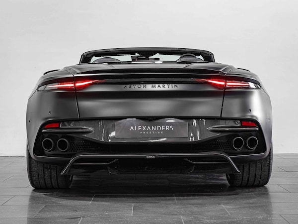 Used Aston Martin DBS 2022 for sale - 75280164: Photo 33
