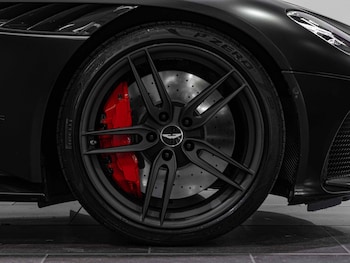 Used Aston Martin DBS 2022 for sale - 75280164: Photo