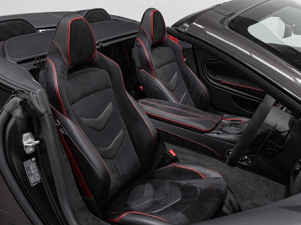 Used Aston Martin DBS 2022 for sale - 75280164: Photo 8