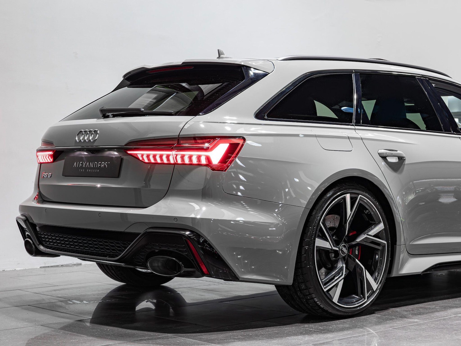 Used Audi RS6 Avant for sale - 77376367: Photo 30