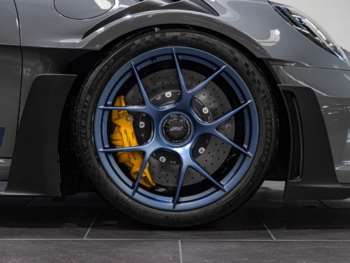 Used Porsche 911 2025 for sale - 74069690: Photo