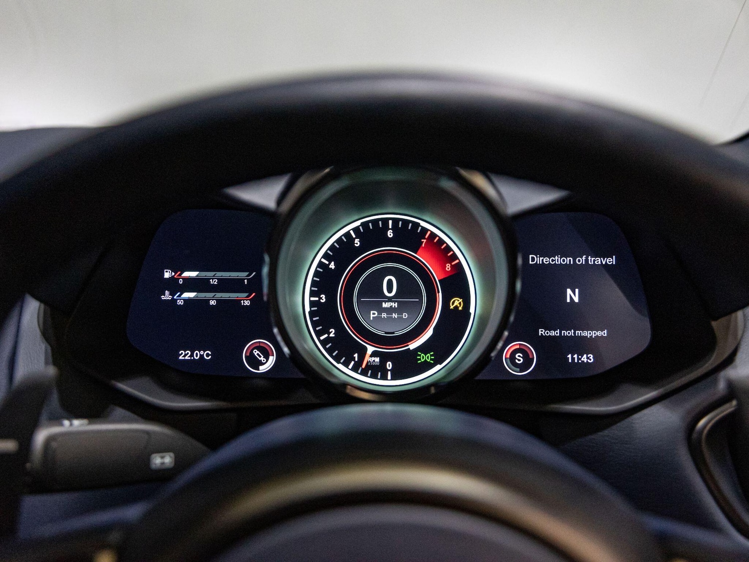 Used Aston Martin DBS 2019 for sale - 76398272: Photo 10