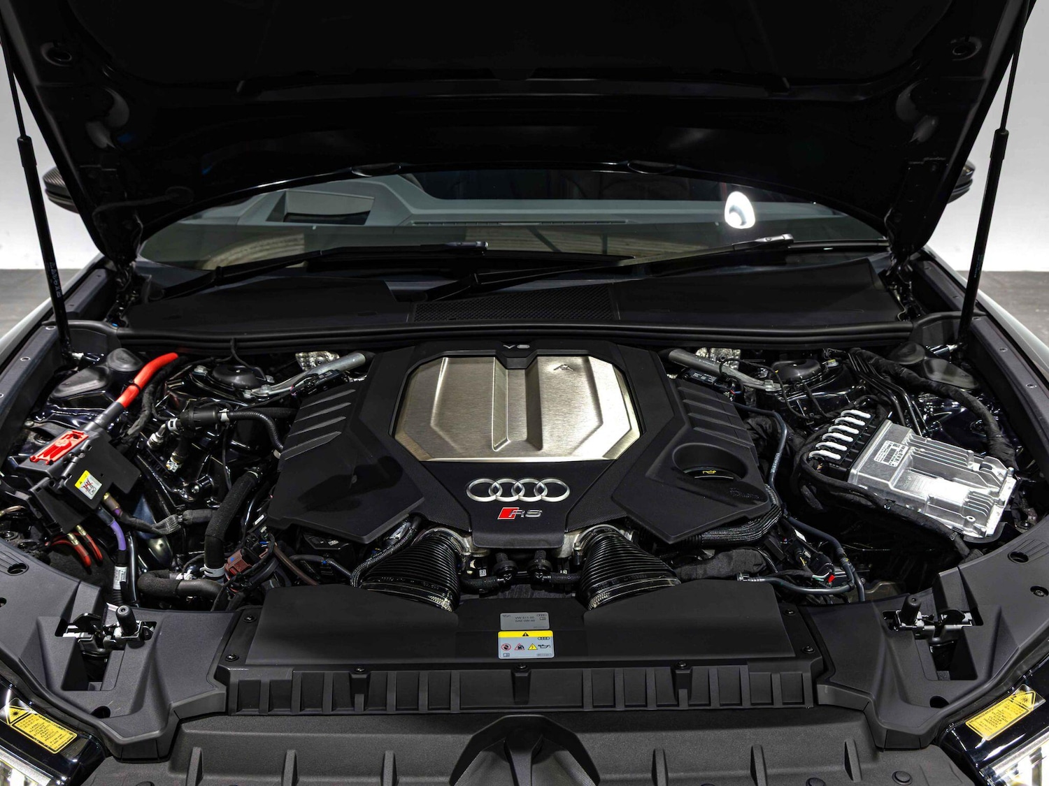 Used Audi RS6 Avant 2023 for sale - 77191956: Photo 25