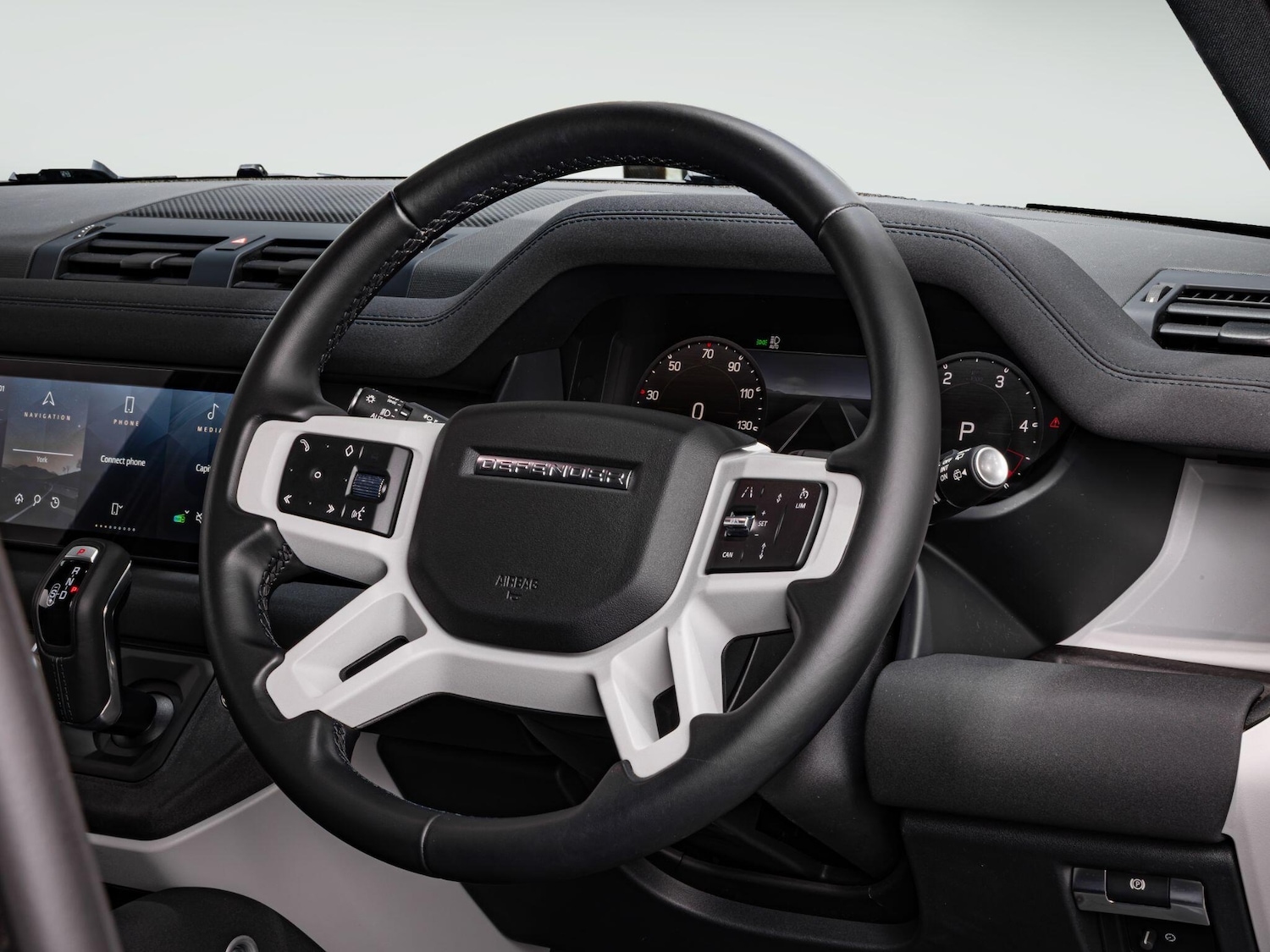 Used Land Rover Defender 90 2022 for sale - 76976092: Photo 9