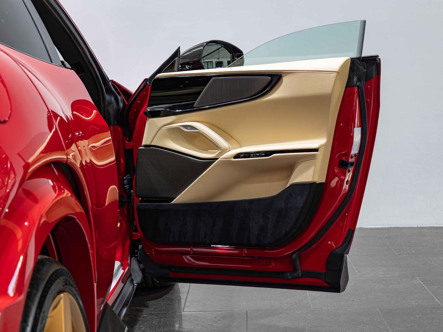 Used Ferrari Purosangue 2024 for sale - 76702028: Photo 29