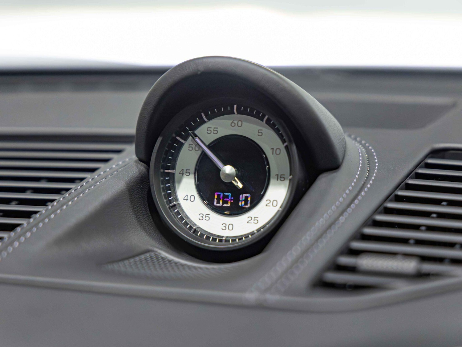 Used Porsche 911 2023 for sale - 76964425: Photo 15