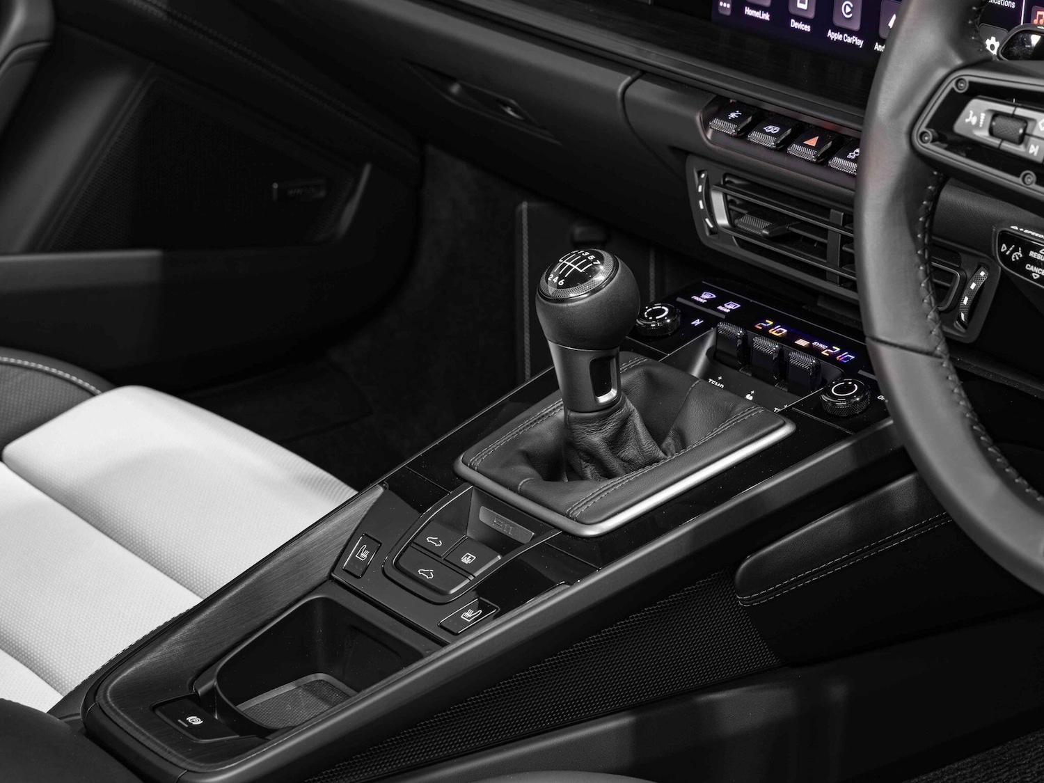 Used Porsche 911 2023 for sale - 76964425: Photo 23