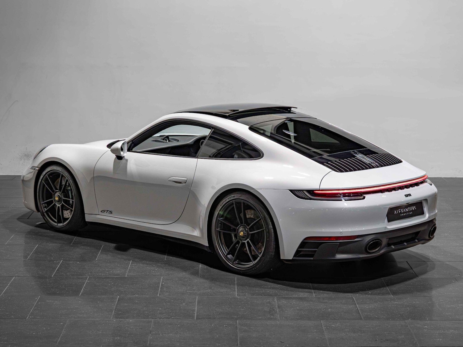Used Porsche 911 2023 for sale - 76964425: Photo 5