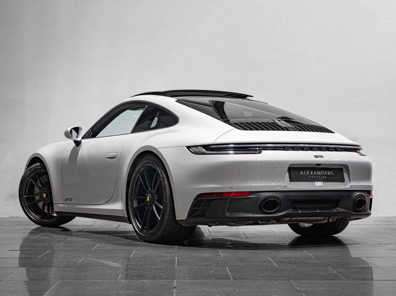 Used Porsche 911 2023 for sale - 76964425: Photo 9