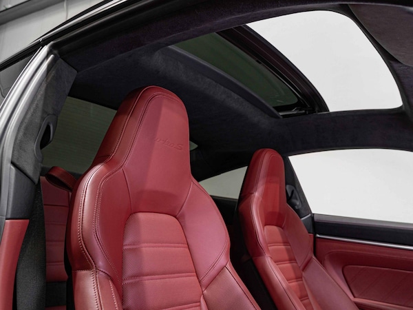 Used Porsche 911 2022 for sale - 75041318: Photo 2