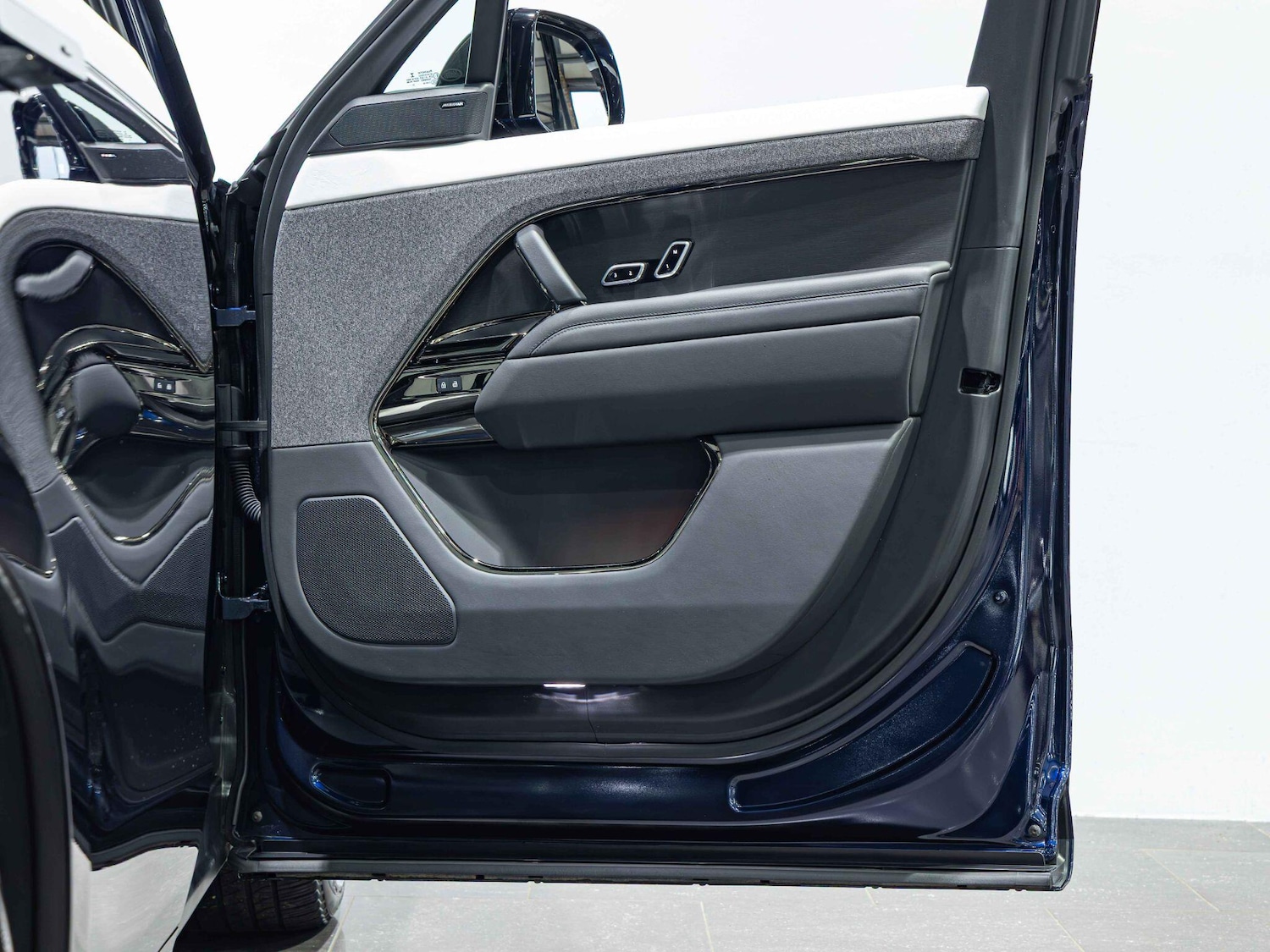 Used Land Rover Range Rover Sport 2023 for sale - 76886363: Photo 23