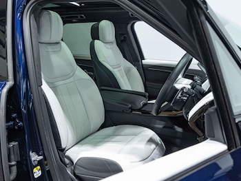 Used Land Rover Range Rover Sport 2023 for sale - 76886363: Photo