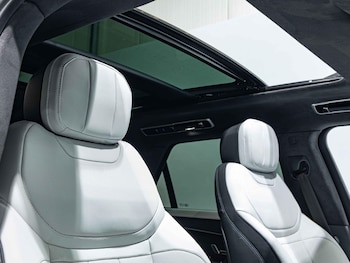 Used Land Rover Range Rover Sport 2023 for sale - 76886363: Photo