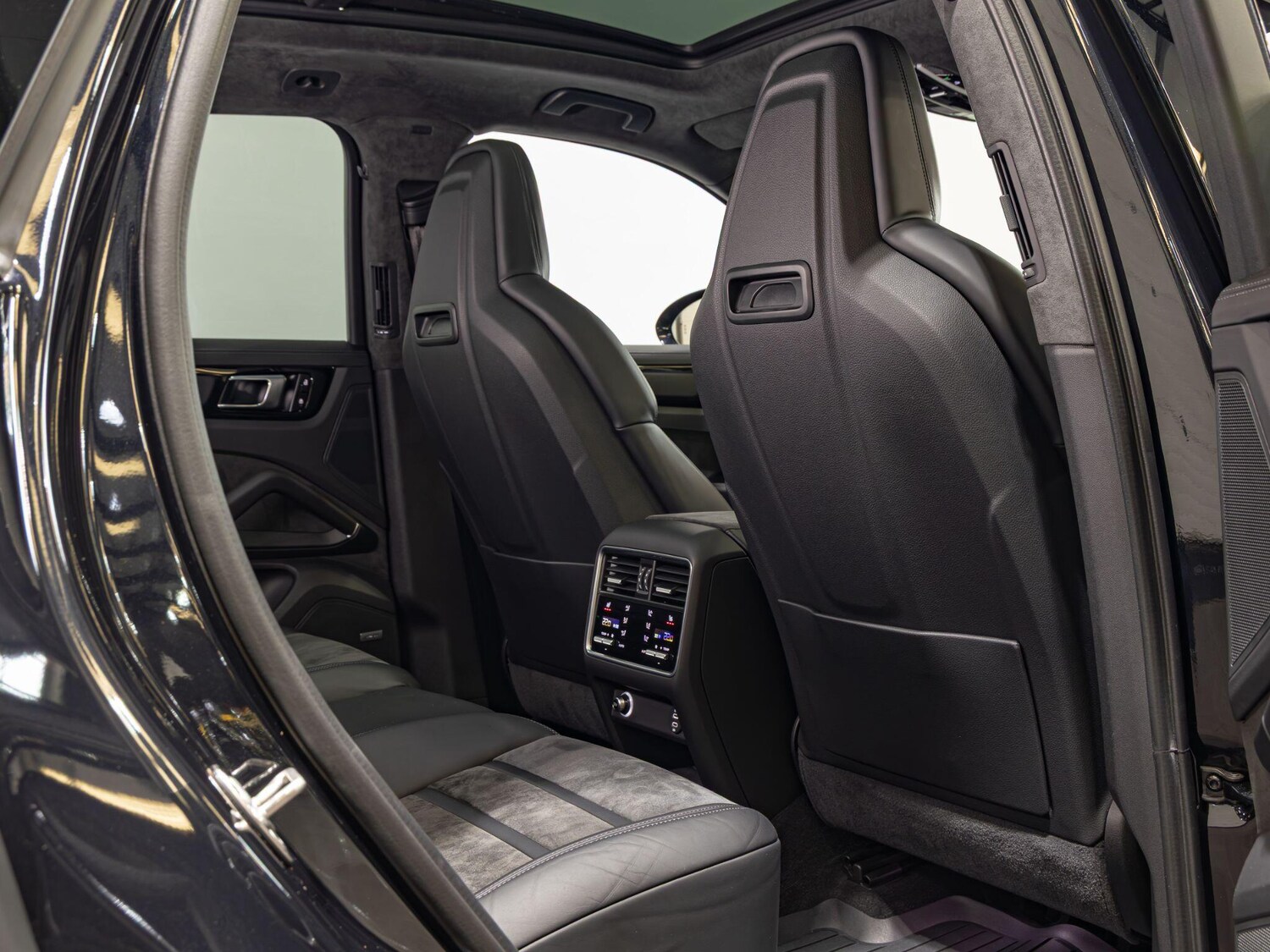 Used Porsche Cayenne for sale - 77574784: Photo 19