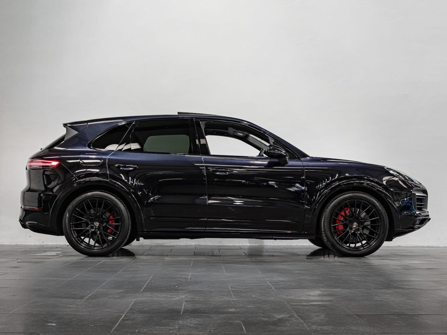 Used Porsche Cayenne for sale - 77574784: Photo 6