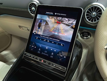 Used Mercedes-Benz SL 2023 for sale - 78416386: Photo