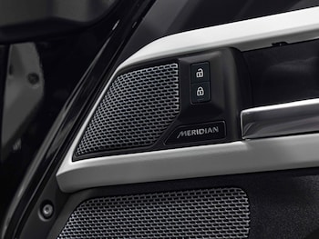 Used Land Rover Defender 90 2023 for sale - 77229464: Photo