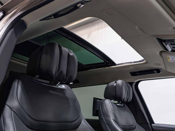 Used Land Rover Range Rover 2023 for sale - 74310477: Photo 11