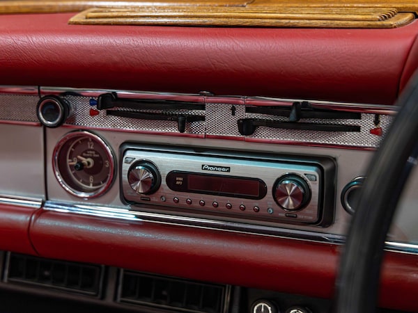 Used Mercedes-Benz 280 SL 1969 for sale - 75646244: Photo 11
