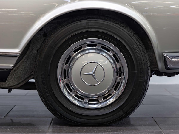 Used Mercedes-Benz 280 SL 1969 for sale - 75646244: Photo 4