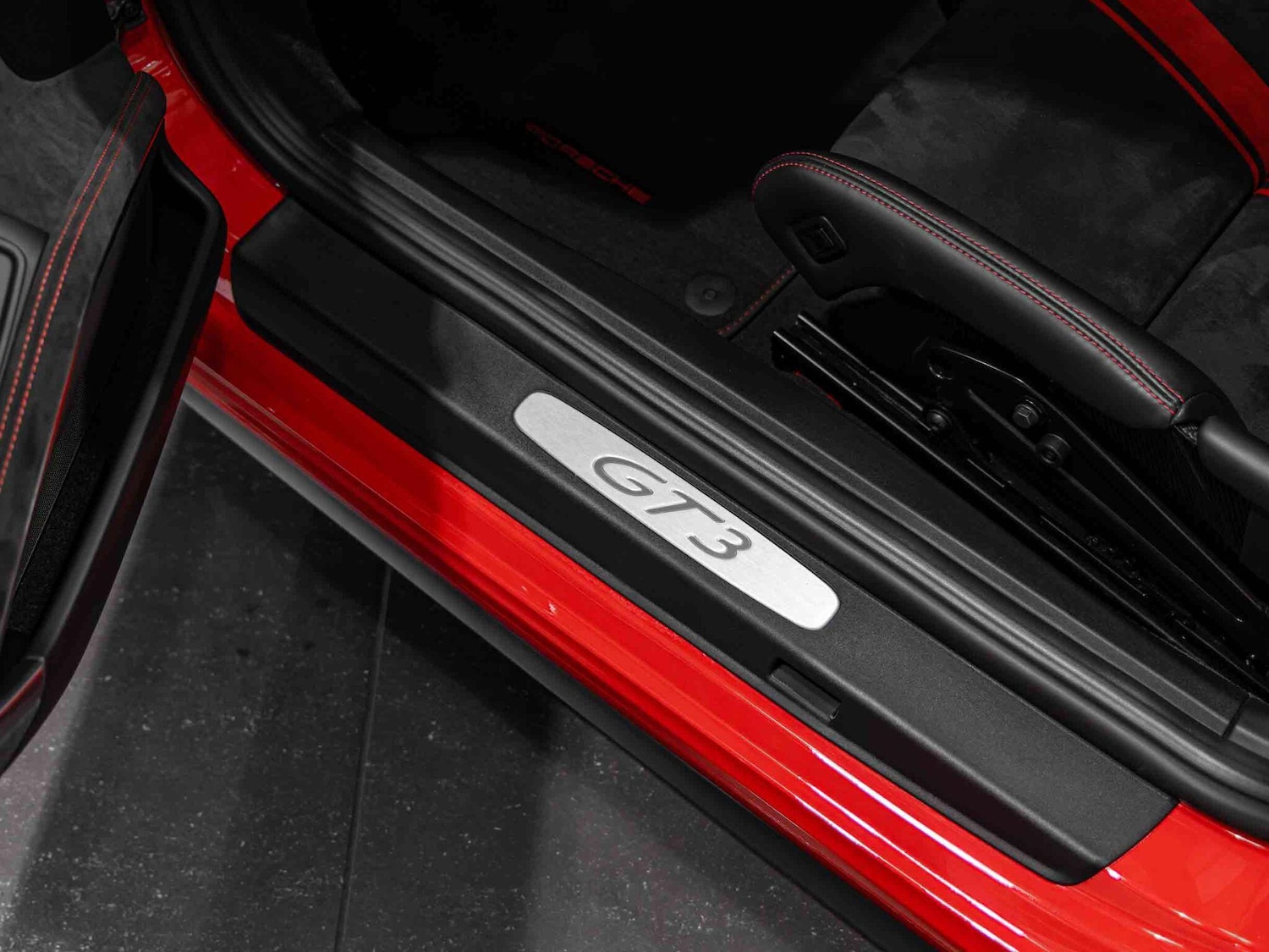 Used Porsche 911 2018 for sale - 76997201: Photo 17